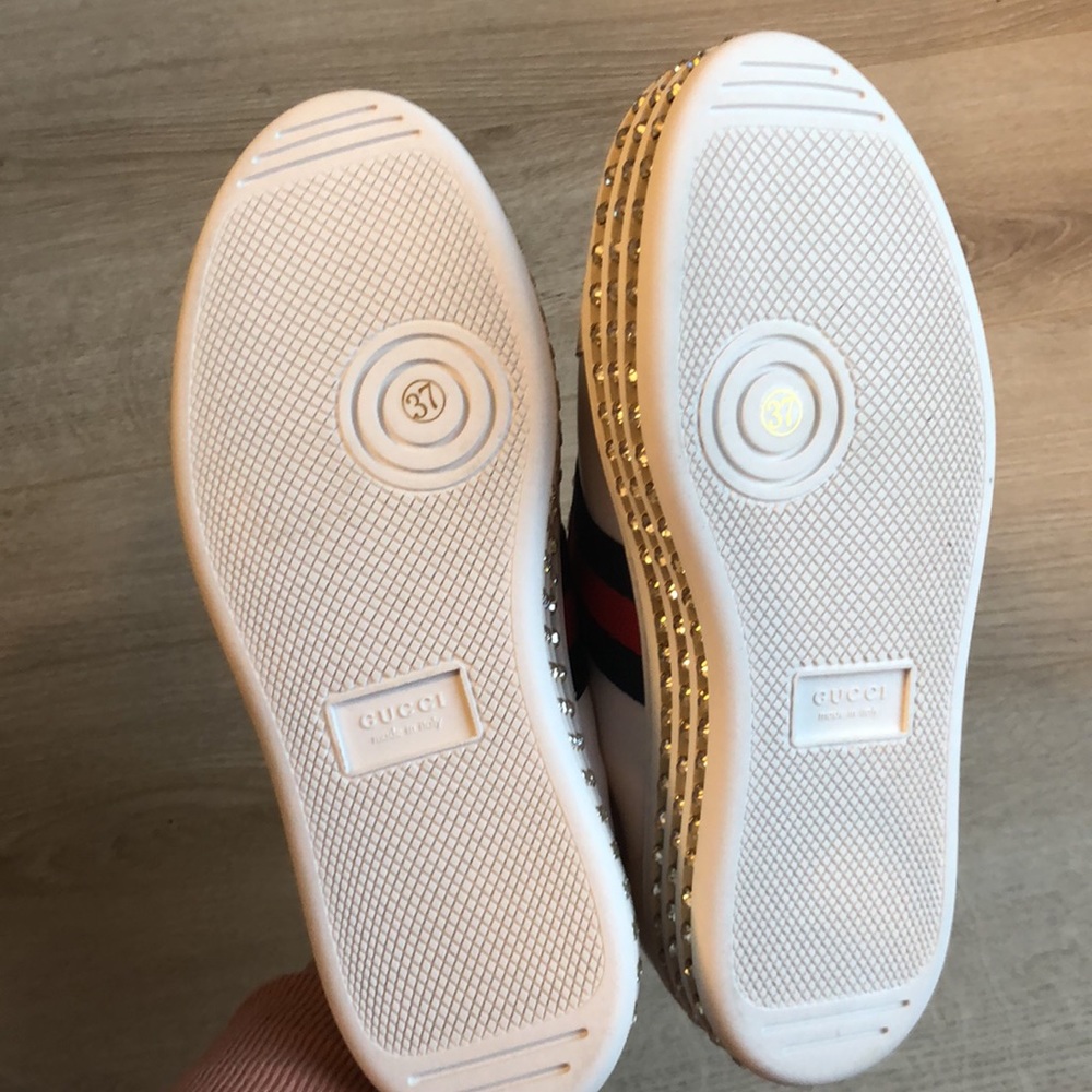 Sneakers with crystals - Picture 5 of 6